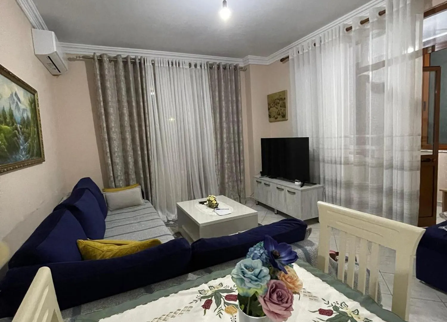 Prendi'S Apartment In Golem Beach